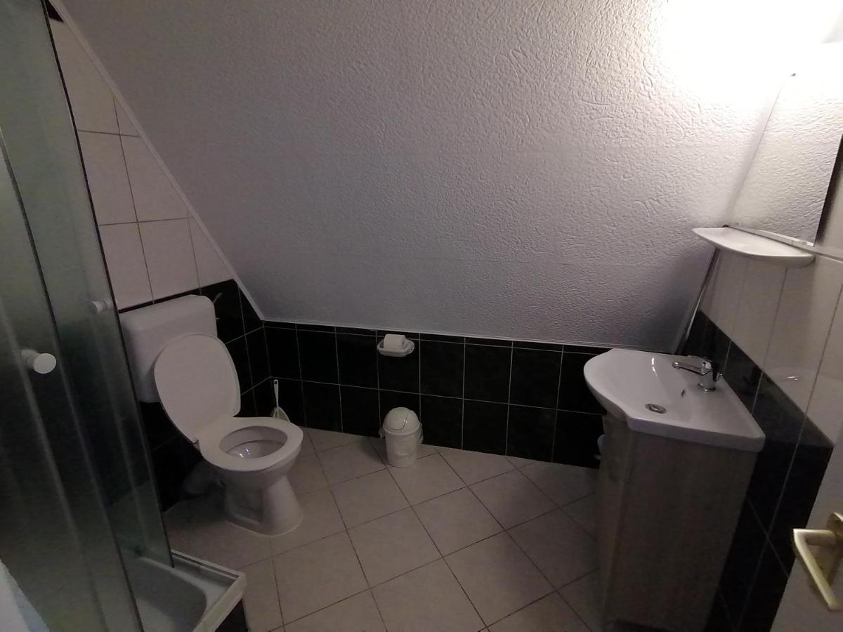 Magdalena Apartmanhaz Heviz Exterior photo